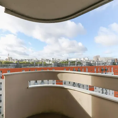3 With Balcony In Pre-saint-gervais * Le Pre-Saint-Gervais