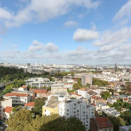 3 With Balcony In Pre-saint-gervais Apartment
